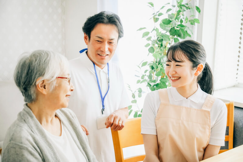 ヘルパーに2人以上来てほしい